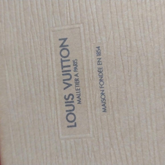 Louis Vuitton LV Empty Storage Box 6x3.75" Condition:Like New for Small Wallet - Picture 3 of 8